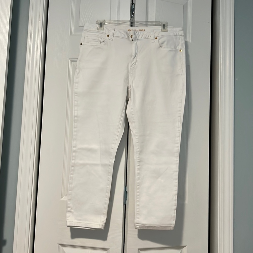 Michael Kors cropped skinny jeans, white, size 10. Very good condition.